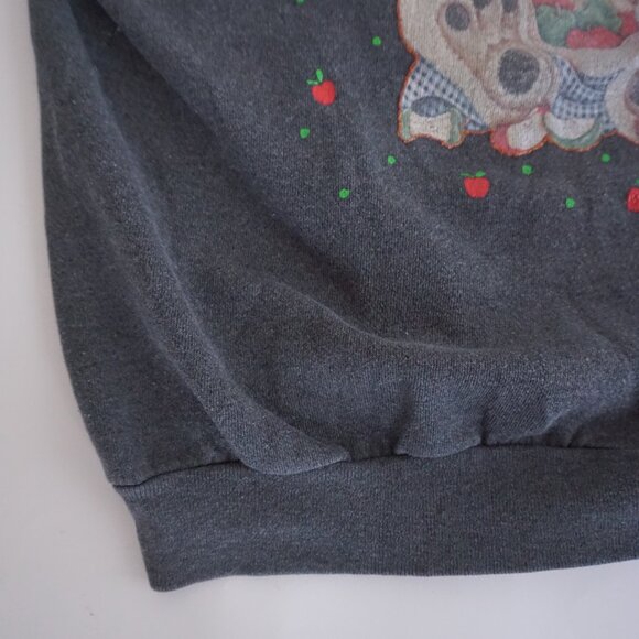 Vintage Tultex Grey Puppy Apple Graphic Sweatshirt 90s Sweater Grandmacore M - Picture 7 of 9